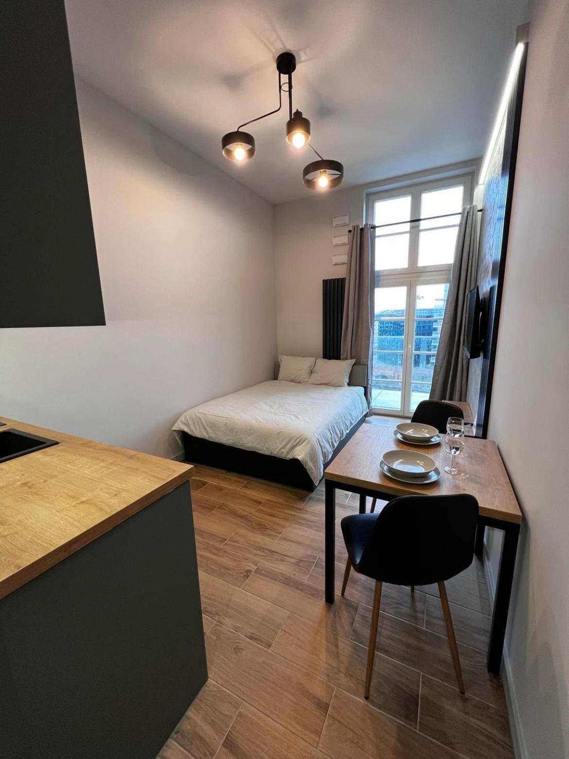 ורוצלב Property Apart - Plac Jana Pawla II Centrum מראה חיצוני תמונה
